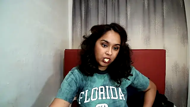 Cute Indian00 online show from January 22, 2025, 9:24 am