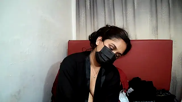 Cute Indian00 online show from March 15, 2025, 11:40 am