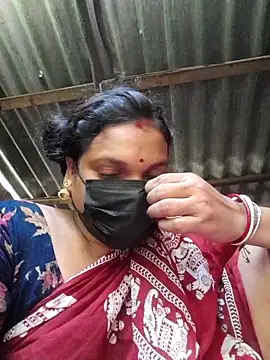 HotSexyBoudi online show from September 19, 2025, 9:43 am