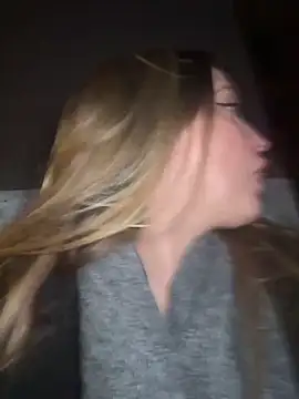 LiliMorganxxx online show from November 12, 2025, 9:14 pm