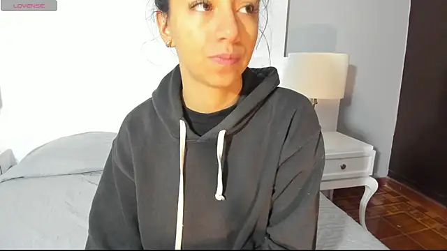 Snapshot of Tamaraakins chatting on November 10, 2025, 12:26 pm Tamaraakins online show from November 10, 2025, 12:26 pm