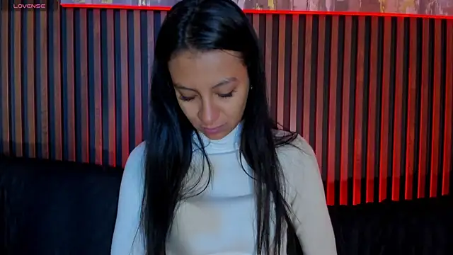 Snapshot of Tamaraakins chatting on November 12, 2025, 12:16 pm Tamaraakins online show from November 12, 2025, 12:16 pm