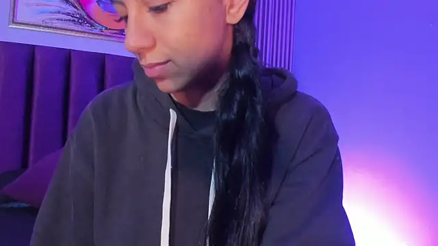 Snapshot of Tamaraakins chatting on November 22, 2025, 12:48 pm Tamaraakins online show from November 22, 2025, 12:48 pm