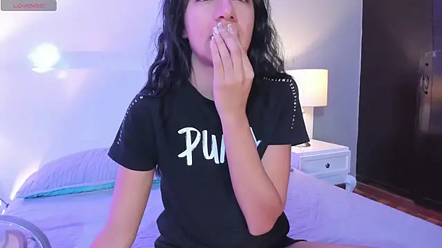 Snapshot of Tamaraakins chatting on November 25, 2025, 1:11 pm Tamaraakins online show from November 25, 2025, 1:11 pm