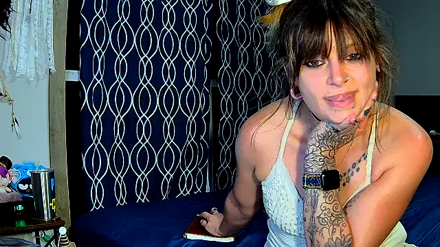 ZeelaXoXo online show from September 17, 2025, 4:36 am