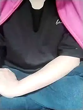 Snapshot of Dangky1 chatting on February 1, 2025, 1:23 am Dangky1 online show from February 1, 2025, 1:23 am