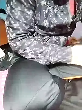 Snapshot of Dangky1 chatting on February 6, 2025, 7:56 am Dangky1 online show from February 6, 2025, 7:56 am