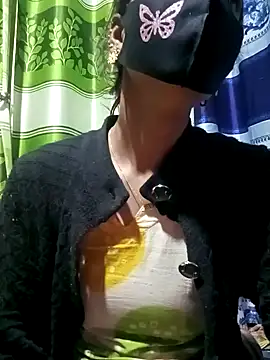 Snapshot of Aruyeshi- chatting on January 28, 2025, 3:15 am Aruyeshi- online show from January 28, 2025, 3:15 am