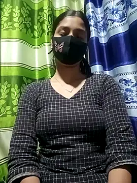 Snapshot of Aruyeshi- chatting on February 15, 2025, 9:16 am Aruyeshi- online show from February 15, 2025, 9:16 am