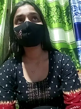 Snapshot of Aruyeshi- chatting on February 25, 2025, 6:20 pm Aruyeshi- online show from February 25, 2025, 6:20 pm