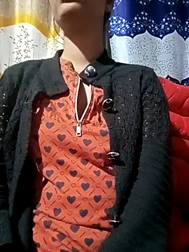 Snapshot of Aruyeshi- chatting on February 26, 2025, 12:47 pm Aruyeshi- online show from February 26, 2025, 12:47 pm