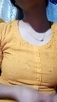 Snapshot of Aruyeshi- chatting on February 28, 2025, 12:52 pm Aruyeshi- online show from February 28, 2025, 12:52 pm