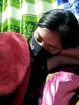 Snapshot of Aruyeshi- chatting on March 8, 2025, 3:28 am Aruyeshi- online show from March 8, 2025, 3:28 am