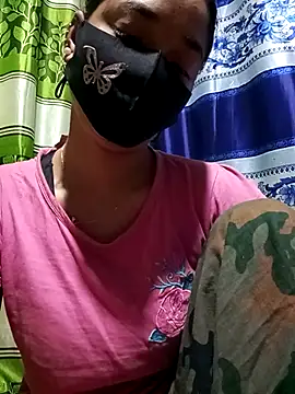 Snapshot of Aruyeshi- chatting on March 11, 2025, 11:04 pm Aruyeshi- online show from March 11, 2025, 11:04 pm