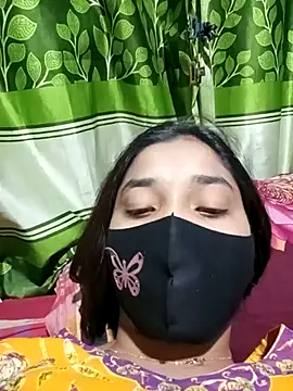 Snapshot of Aruyeshi- chatting on March 13, 2025, 9:21 am Aruyeshi- online show from March 13, 2025, 9:21 am