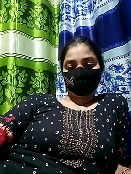 Snapshot of Aruyeshi- chatting on March 18, 2025, 9:20 am Aruyeshi- online show from March 18, 2025, 9:20 am