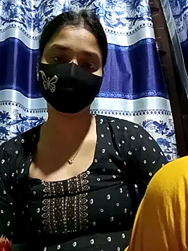 Snapshot of Aruyeshi- chatting on March 18, 2025, 12:25 pm Aruyeshi- online show from March 18, 2025, 12:25 pm