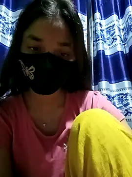 Snapshot of Aruyeshi- chatting on March 21, 2025, 5:43 am Aruyeshi- online show from March 21, 2025, 5:43 am