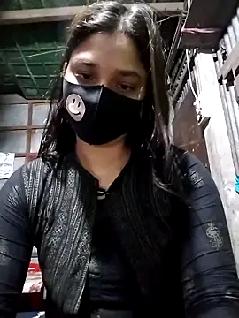 Snapshot of Aruyeshi- chatting on September 28, 2025, 1:27 pm Aruyeshi- online show from September 28, 2025, 1:27 pm