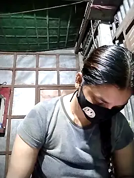 Snapshot of Aruyeshi- chatting on October 8, 2025, 8:12 am Aruyeshi- online show from October 8, 2025, 8:12 am