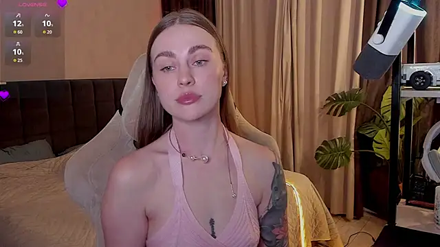 Snapshot of LoveGameSexx chatting on April 22, 2026, 4:52 pm LoveGameSexx online show from April 22, 2026, 4:52 pm