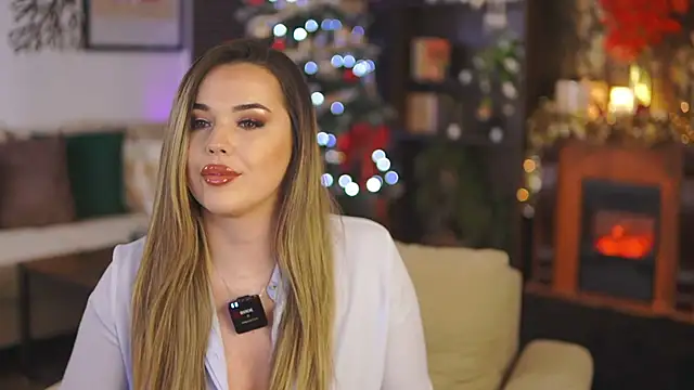 EvaSunderland online show from January 6, 2025, 11:20 pm