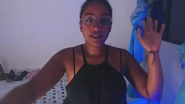 Snapshot of Ahlya chatting on September 25, 2025, 11:30 pm Ahlya online show from September 25, 2025, 11:30 pm