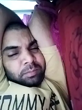 Snapshot of ConducedPant chatting on February 7, 2025, 4:35 pm ConducedPant online show from February 7, 2025, 4:35 pm