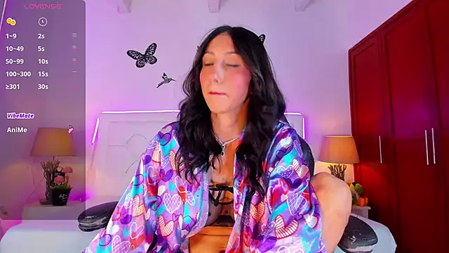 Snapshot of LyaEvanss chatting on January 7, 2025, 1:35 pm LyaEvanss online show from January 7, 2025, 1:35 pm