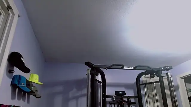 DaddySnowXX online show from November 6, 2025, 1:17 am