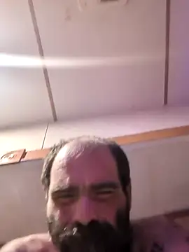 WilldoPita online show from October 27, 2025, 7:12 am