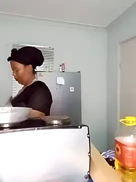 NippleMilkXx online show from April 9, 2026, 4:01 pm