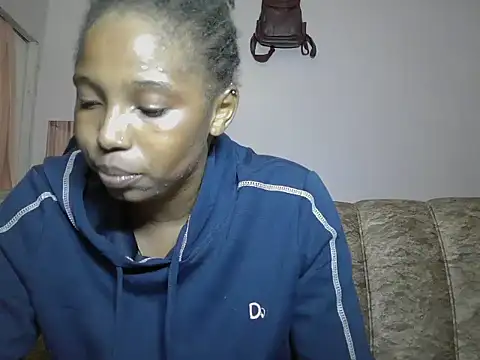 SweetWhisper online show from December 21, 2025, 10:17 pm