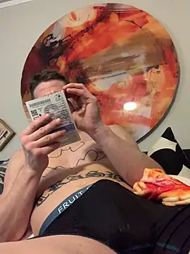 Snapshot of trash4cash chatting on January 5, 2025, 6:35 pm trash4cash online show from January 5, 2025, 6:35 pm