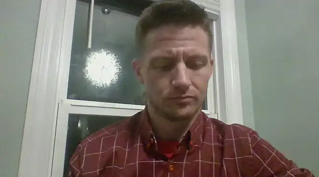 Snapshot of trash4cash chatting on January 6, 2025, 12:27 am trash4cash online show from January 6, 2025, 12:27 am