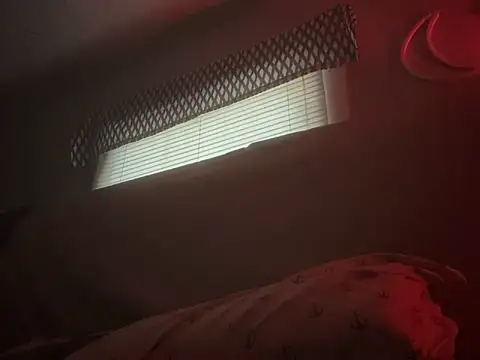 Snapshot of trash4cash chatting on September 27, 2025, 2:22 pm trash4cash online show from September 27, 2025, 2:22 pm