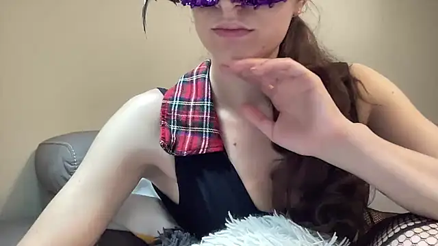 lexihot0000 online show from November 8, 2025, 9:09 am