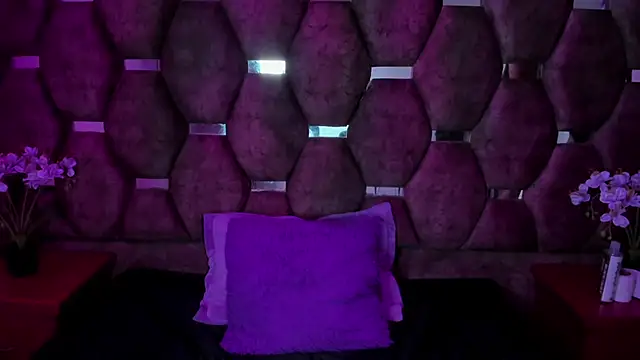 Snapshot of MaddyHudson chatting on February 27, 2025, 8:09 pm MaddyHudson online show from February 27, 2025, 8:09 pm