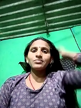 Snapshot of Baby__Shreya chatting on December 15, 2025, 3:05 pm Baby Shreya online show from December 15, 2025, 3:05 pm