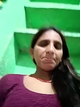 Baby  Shreya online show from May 30, 2026, 9:01 pm