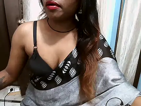 Snapshot of Mayra_baby chatting on March 31, 2026, 9:43 am Mayra baby online show from March 31, 2026, 9:43 am