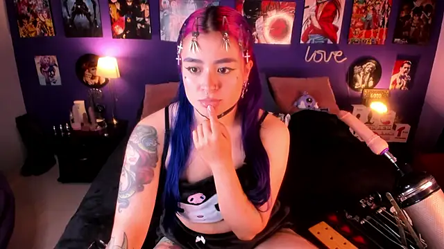 Snapshot of anne_cross chatting on January 31, 2025, 6:13 am anne cross online show from January 31, 2025, 6:13 am