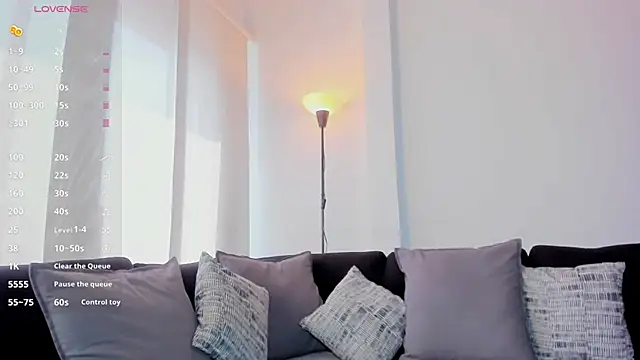 iara martinez online show from November 10, 2025, 3:00 pm