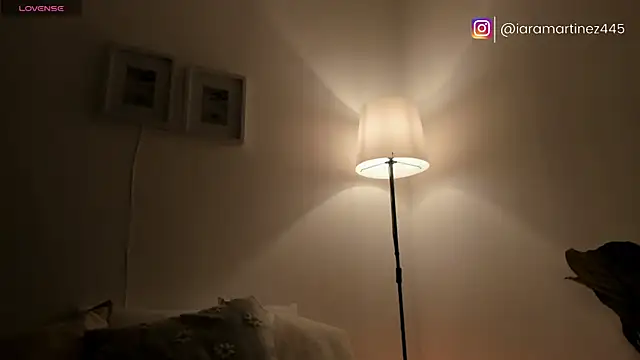 iara martinez online show from April 24, 2026, 10:50 am