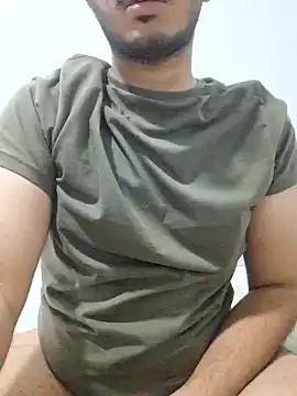 alesssterling online show from November 28, 2025, 10:40 am