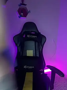 jenna eyesss online show from March 7, 2025, 10:10 pm