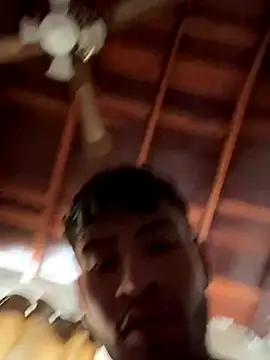 tom thick online show from October 28, 2025, 7:05 pm