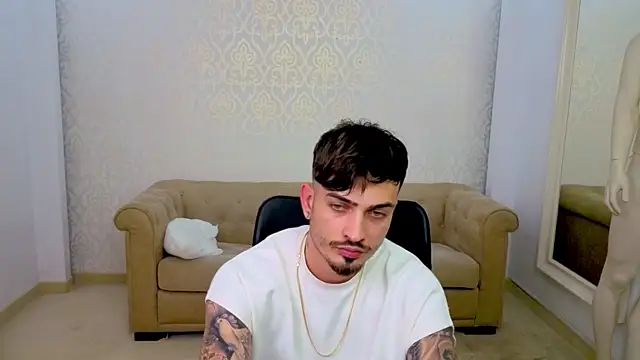 Snapshot of BrandonTate chatting on May 24, 2026, 5:29 pm BrandonTate online show from May 24, 2026, 5:29 pm