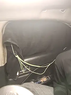 Snapshot of FloppyPickle4u chatting on March 7, 2025, 4:57 am FloppyPickle4u online show from March 7, 2025, 4:57 am