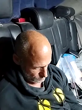 Snapshot of FloppyPickle4u chatting on March 8, 2025, 8:44 am FloppyPickle4u online show from March 8, 2025, 8:44 am